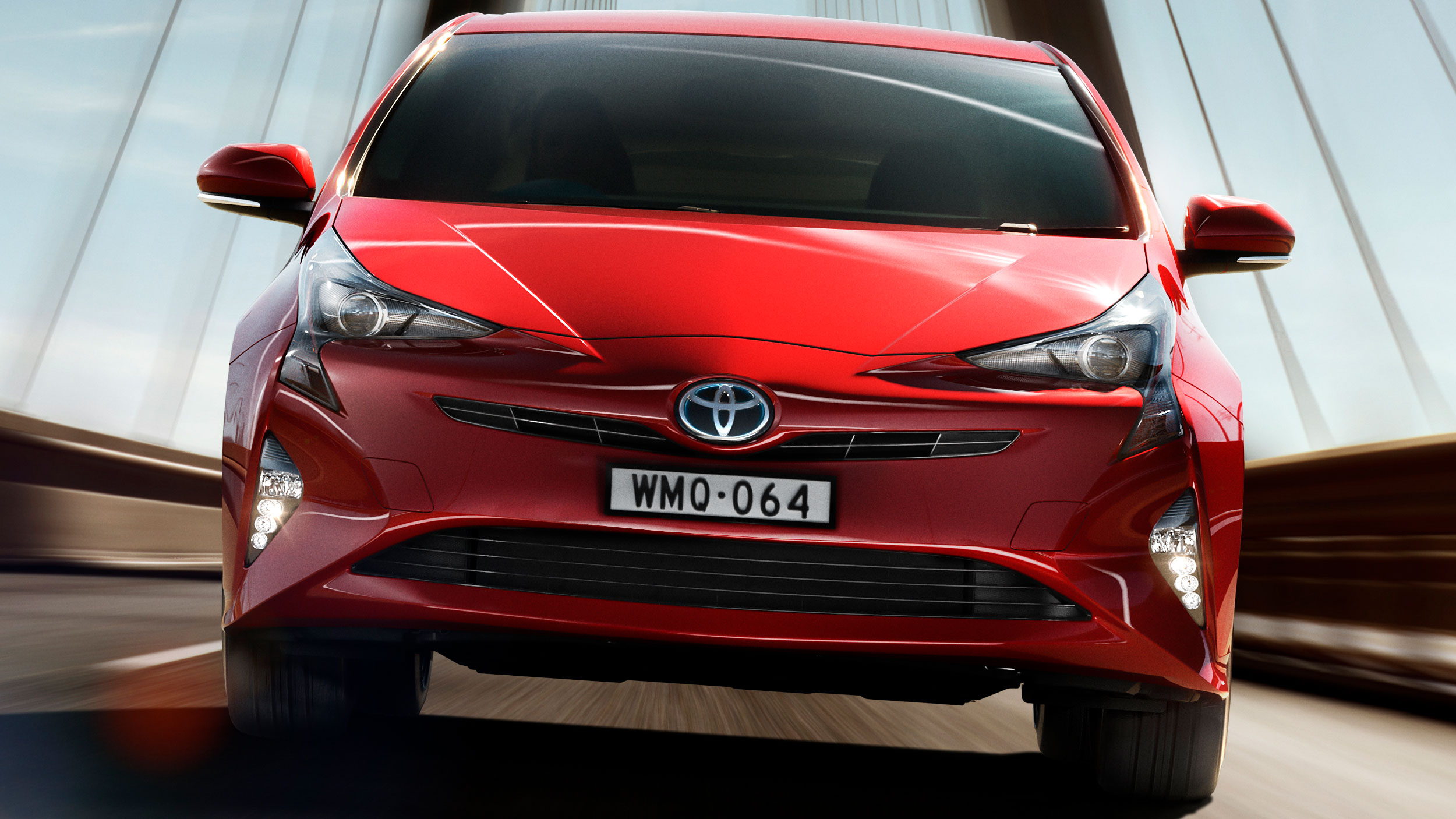 Toyota Prius — close-up 4
